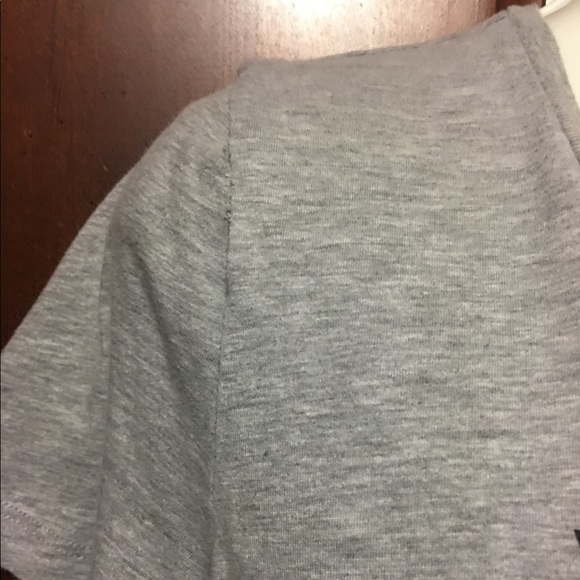 VANS T-shirt XL Gray  - read description - Picture 2 of 4